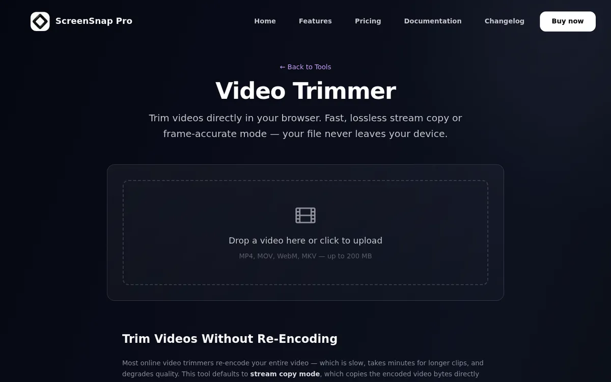 Video-Trimmer im Browser mit Start- und Endgriffen auf einer Zeitleiste und einem Kürzen-Button